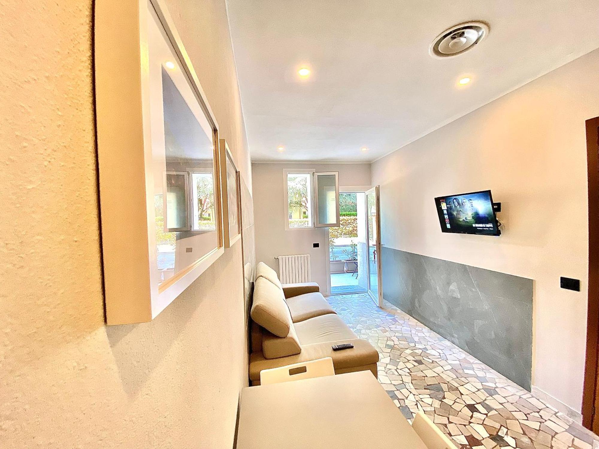 Cassano dʼAdda Apt Donati Home, Modernita E Comfort Con Parcheggio Gratuito Privato E Spazio Esterno Privato מראה חיצוני תמונה